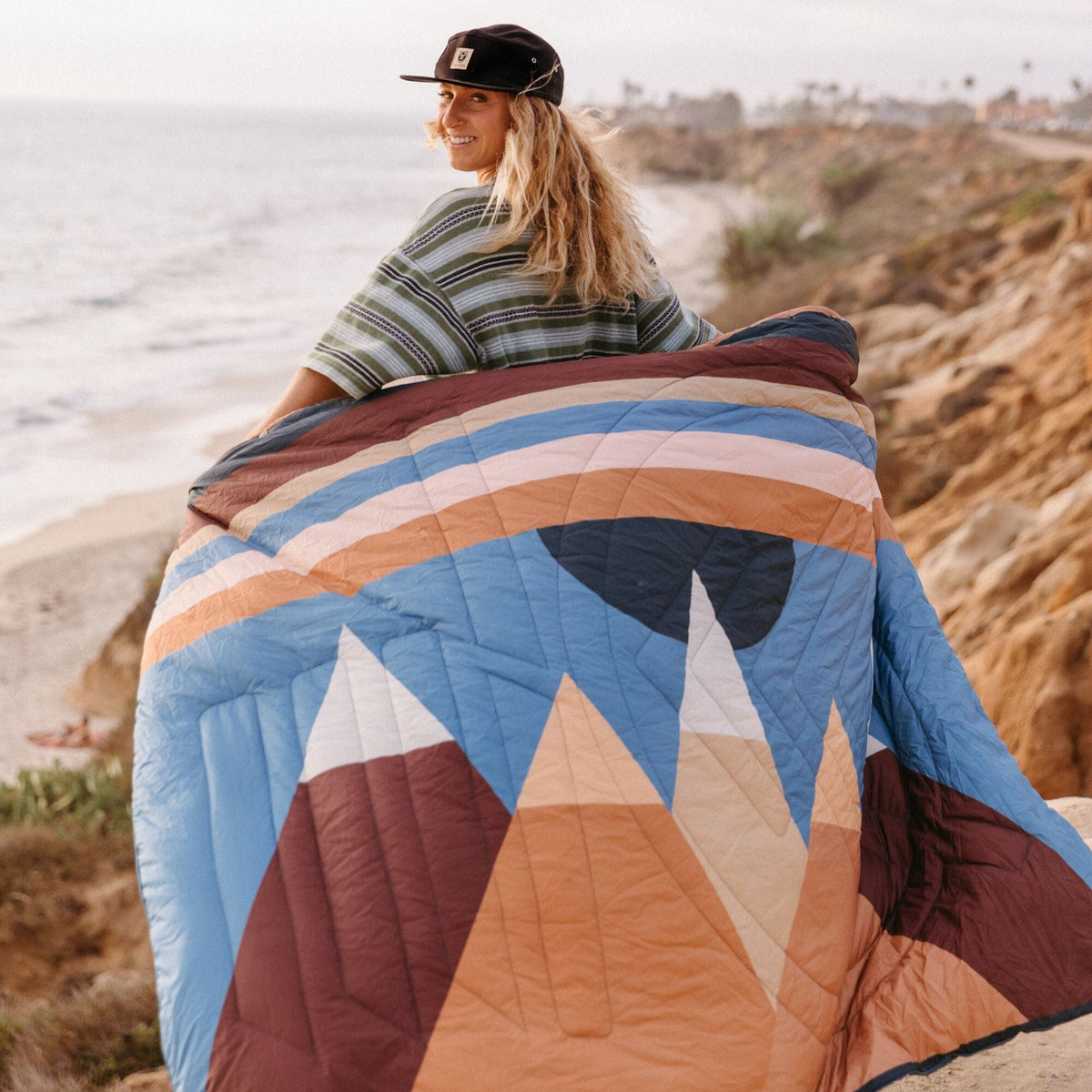 VOITED CloudTouch® Indoor/Outdoor Camping Blanket - Monadnock Two Blankets VOITED 