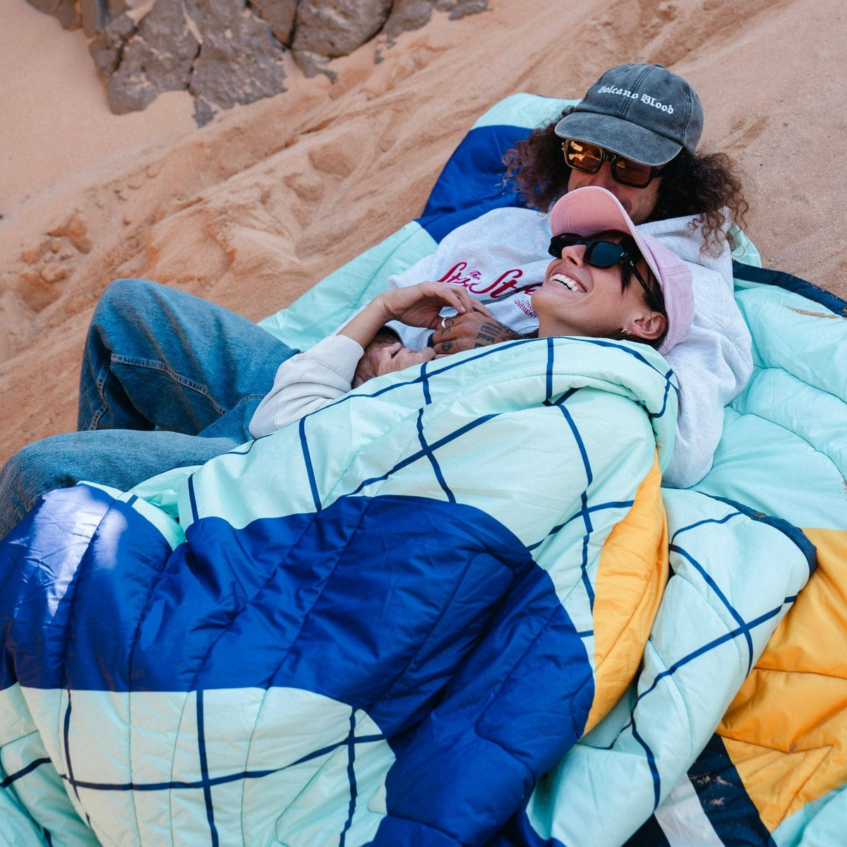 VOITED Fleece Outdoor Camping Blanket - Edeny Pool Blankets VOITED 