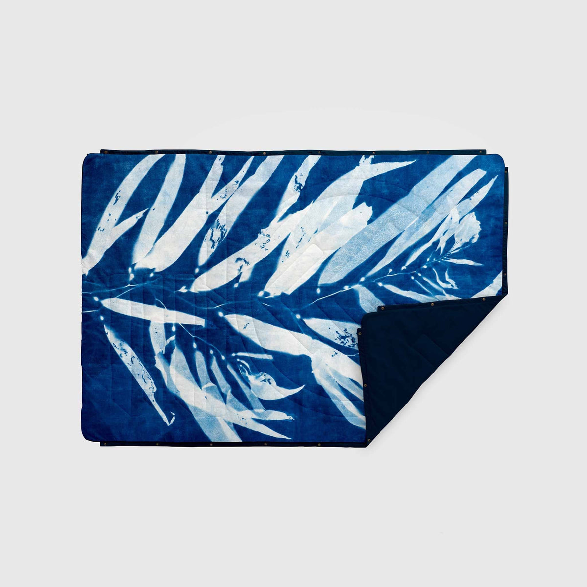 VOITED Recycled Ripstop Outdoor Camping Blanket - Kelp Blankets VOITED 