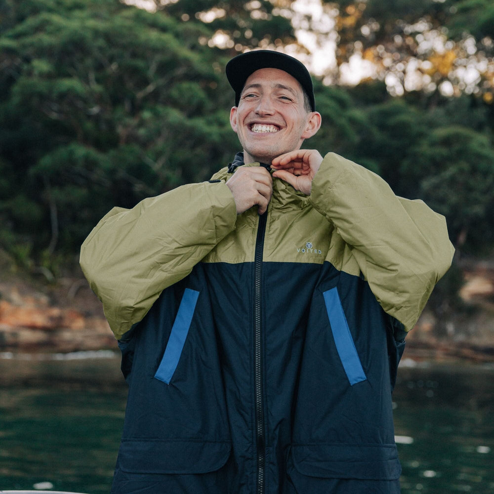 VOITED 3rd Edition Outdoor Changing Robe & Drycoat for Surfing, Camping, Vanlife & Wild Swimming - Ocean Navy/Olive