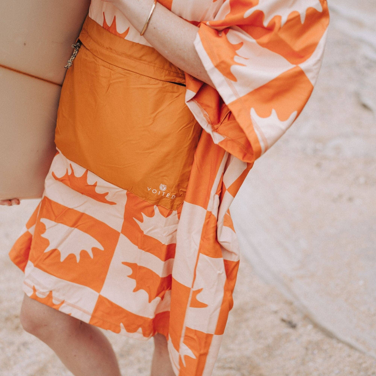 VOITED Micro Fleece Poncho - Concha Changewear VOITED 