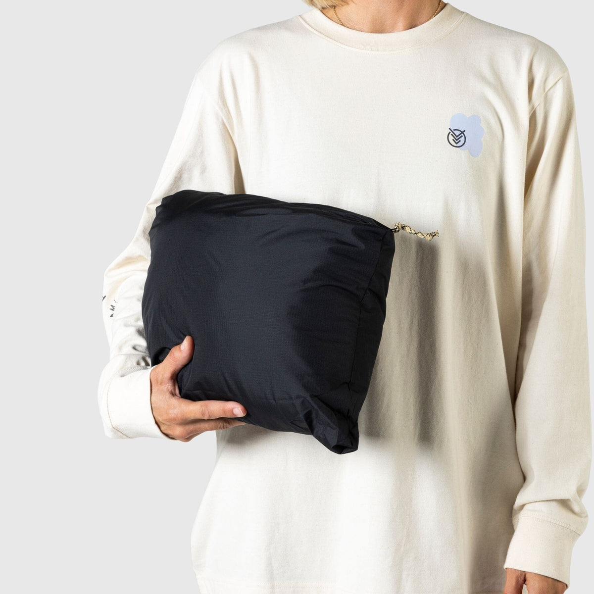 VOITED 3rd Edition Outdoor Poncho for Surfing, Camping, Vanlife & Wild Swimming - Black Changewear VOITED 