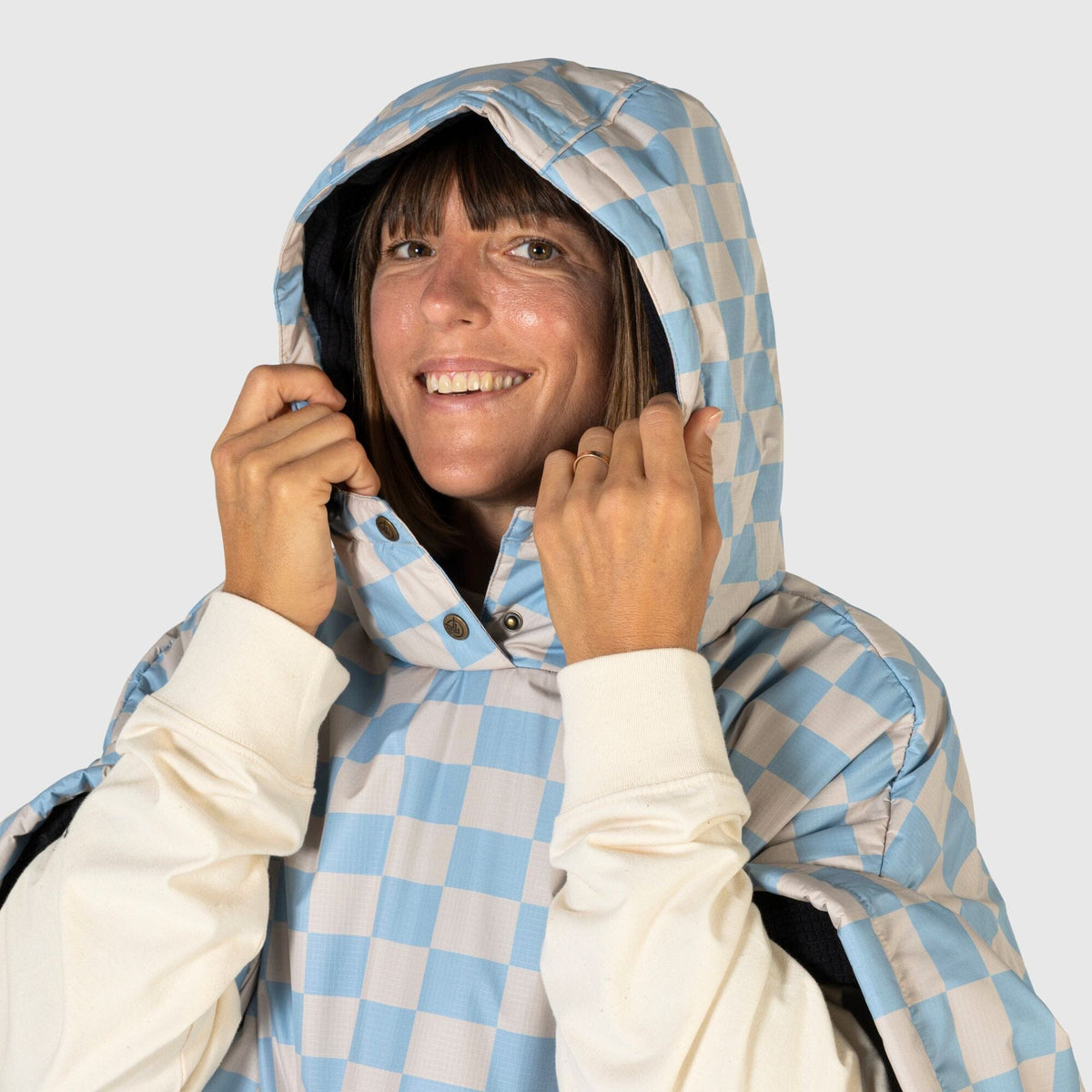 VOITED 3rd Edition Outdoor Poncho for Surfing, Camping, Vanlife & Wild Swimming - Blue Dancer Changewear VOITED 