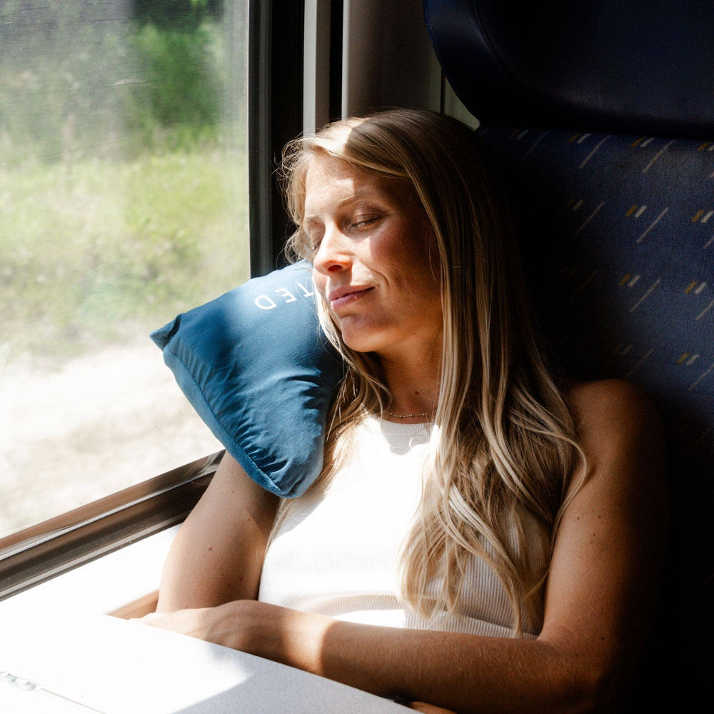 VOITED NeckPack Travel Pillow Blanket - Camp Vibes Two